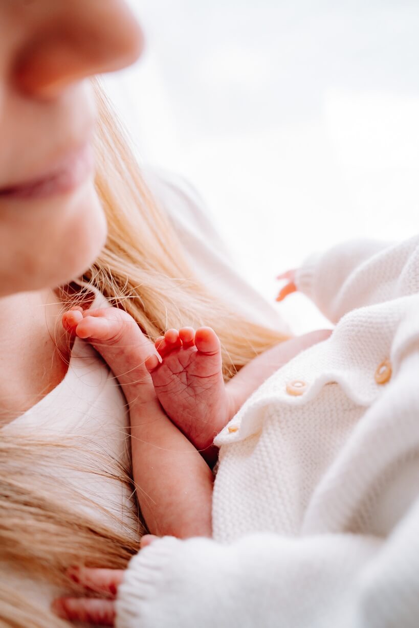 Detailaufnahme Babyfuss – Newborn Fotografie im Fricktal