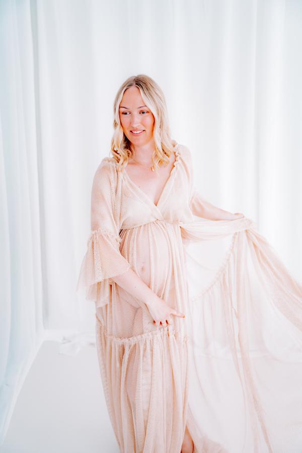 Babybauch Shooting Möhlin und Rheinfelden
